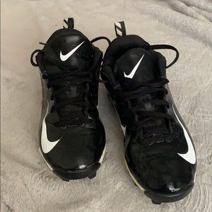 Football cleats size 6